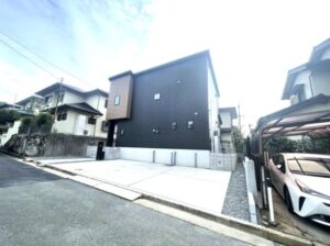 【生駒市萩の台4丁目1期　新築一戸建て　限定1区画！】外観写真