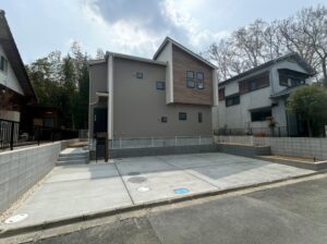 【平群町初香台5丁目　新築一戸建て　】外観写真