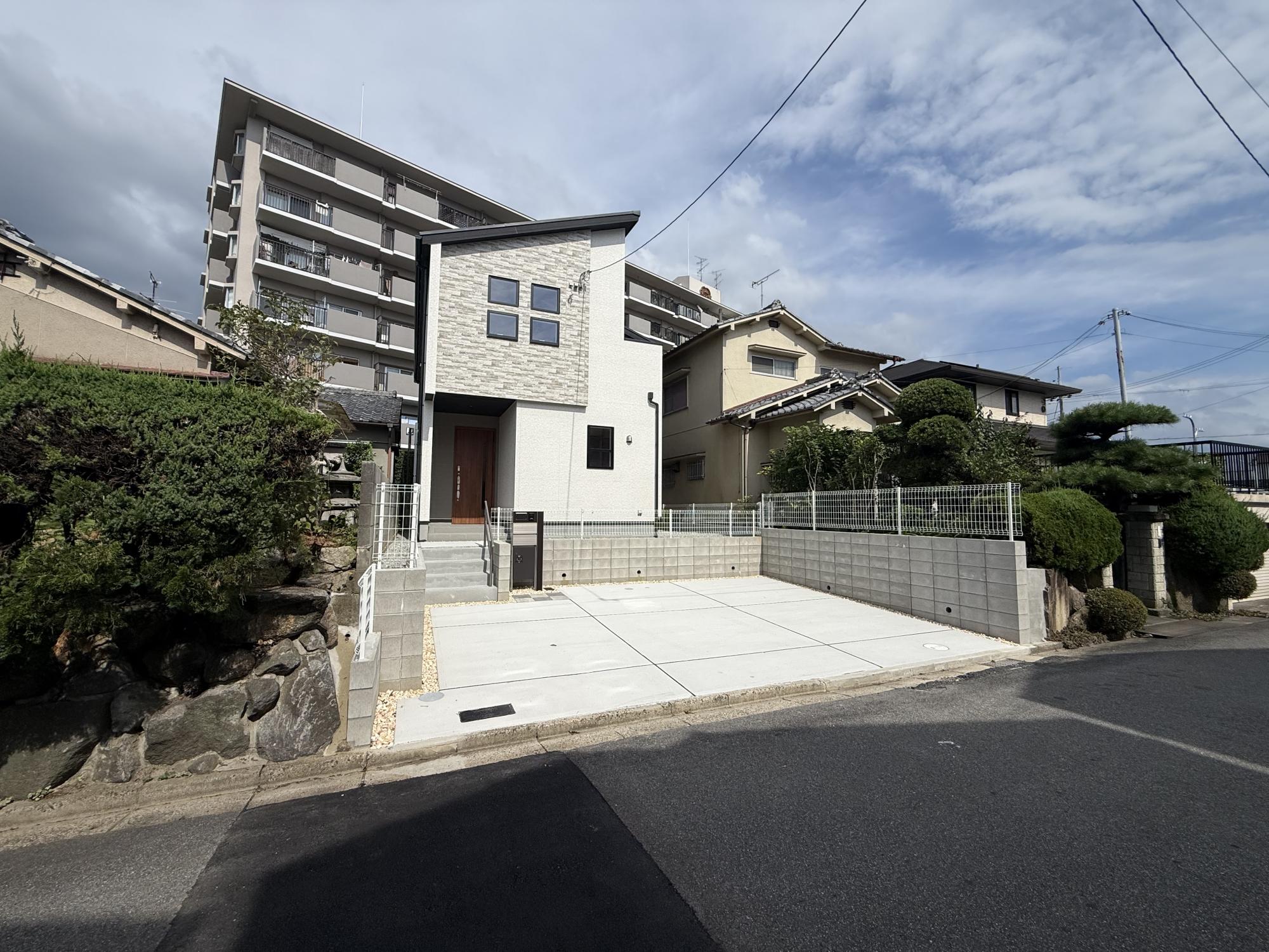 【奈良市南京終町5丁目　新築一戸建て　限定1区画！】外観写真