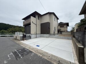 【生駒市萩の台4丁目　新築一戸建て　】外観写真